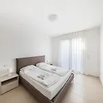 Prestige Sirmione